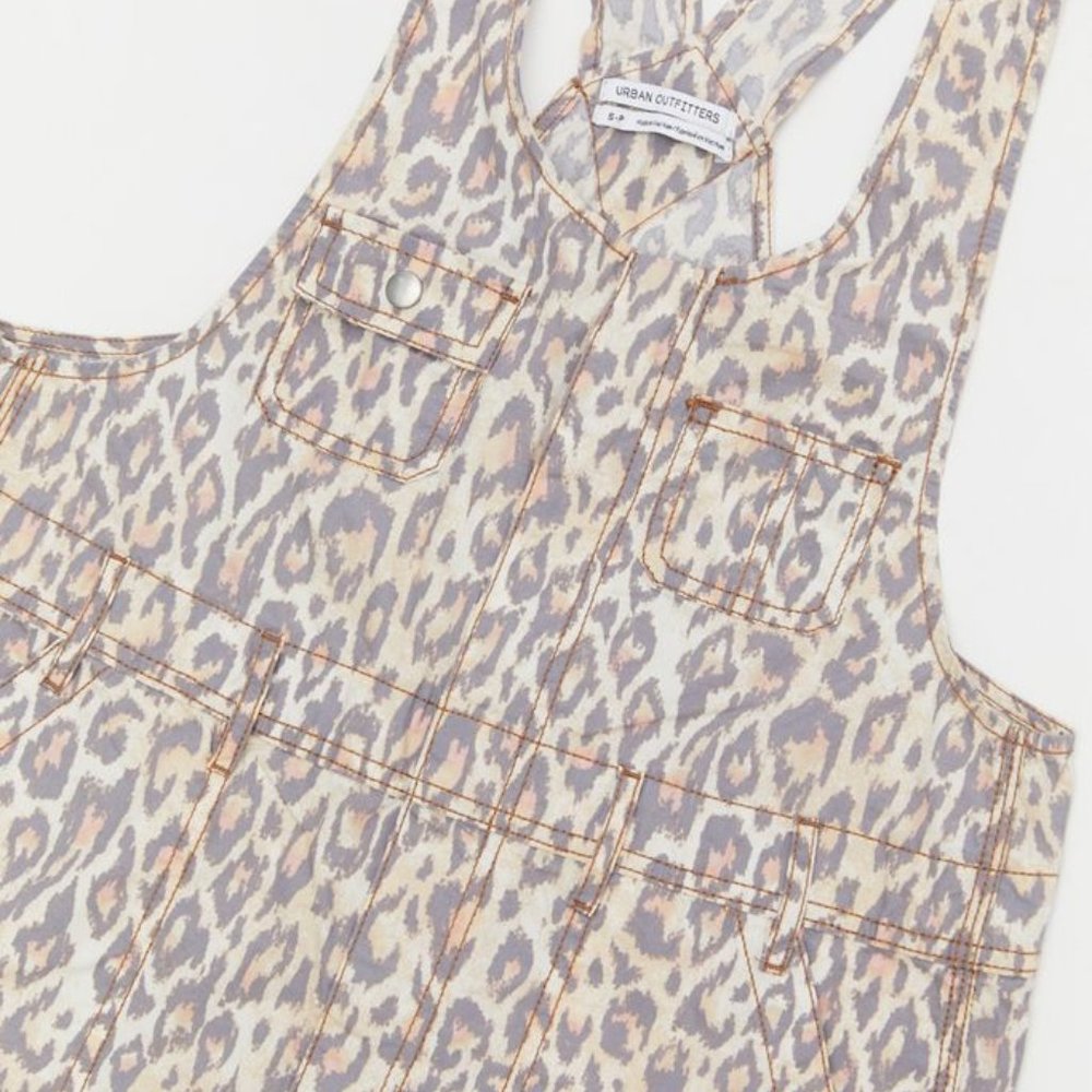 NWT UO Vintage Washed Overalls Leopard 90s - Picture 3 of 3
